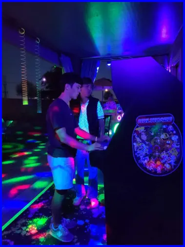 80's party Pacman game
